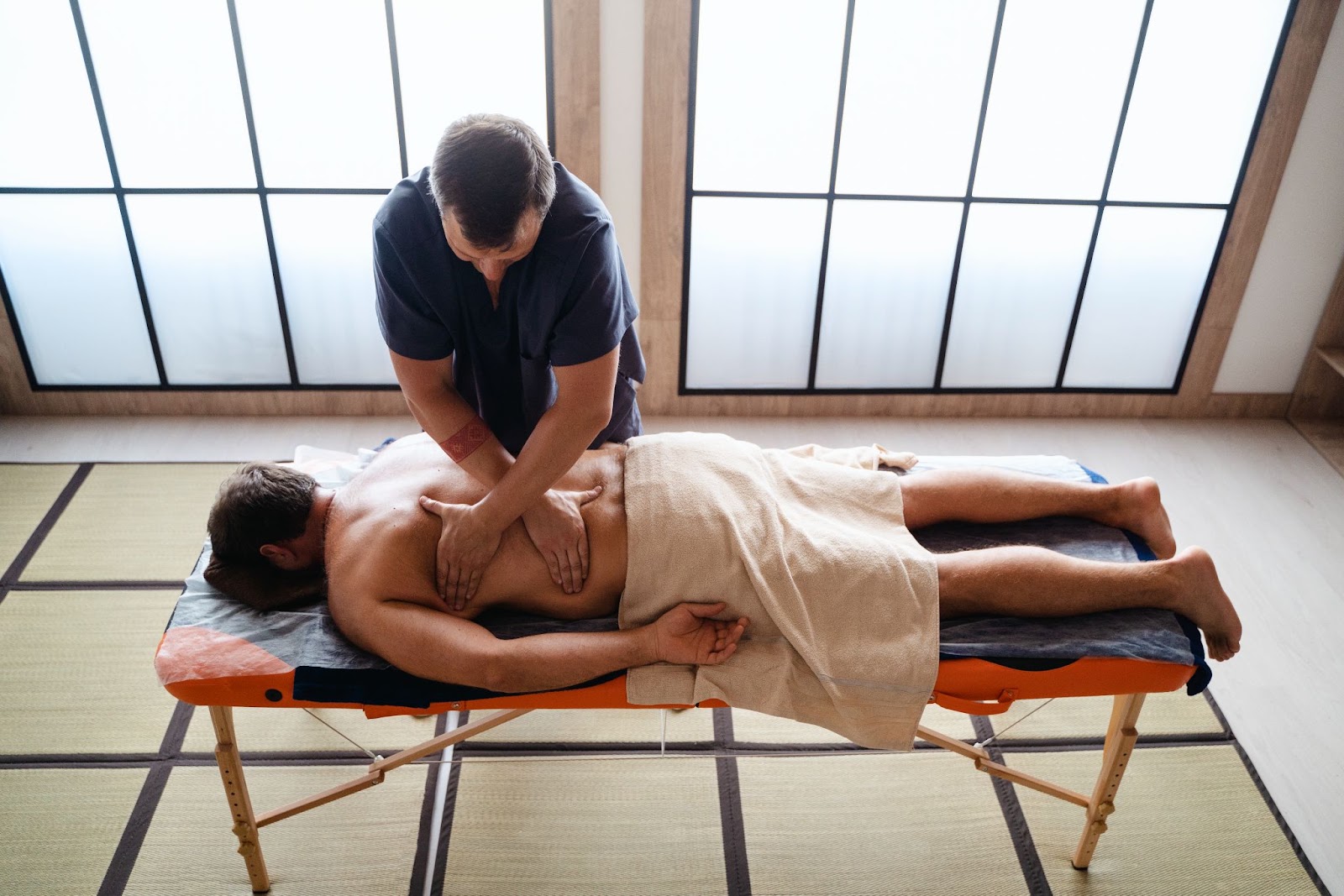 AD 4nXddioOihywyeIicwDAnsYTDlRflt4OzhY88vz8 xxUKp o | Experience Exceptional Care with RMT Services in Waterloo and Kitchener Experience Exceptional Care with RMT Services in Waterloo and Kitchener | Waterloo, ON | Sunshine Cosmetic Clinic & Medi Spa