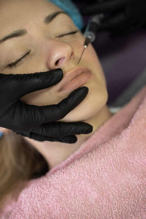 Botox Waterloo – Safe and Effective Anti-Aging Treatment or a Youthful Look